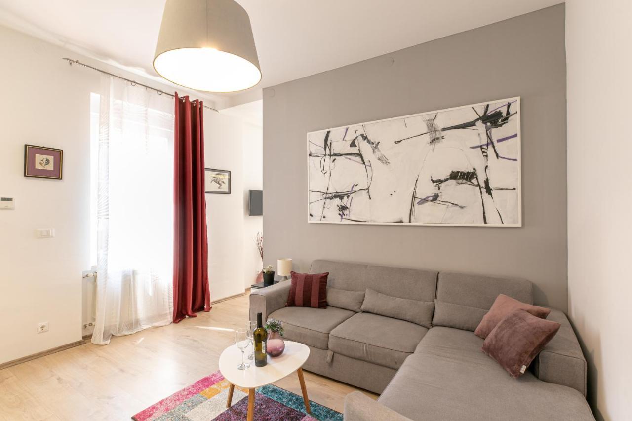 Polai Center Apartments المظهر الخارجي الصورة