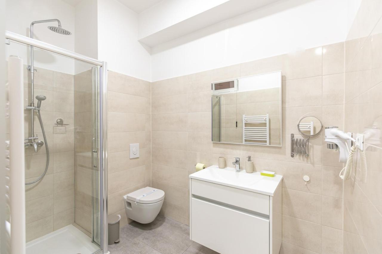 Polai Center Apartments المظهر الخارجي الصورة