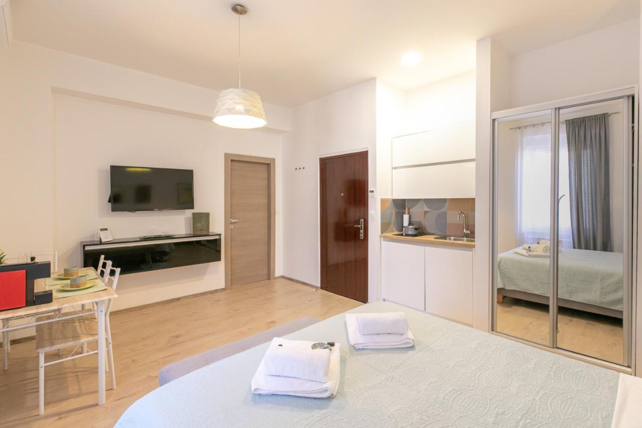Polai Center Apartments المظهر الخارجي الصورة