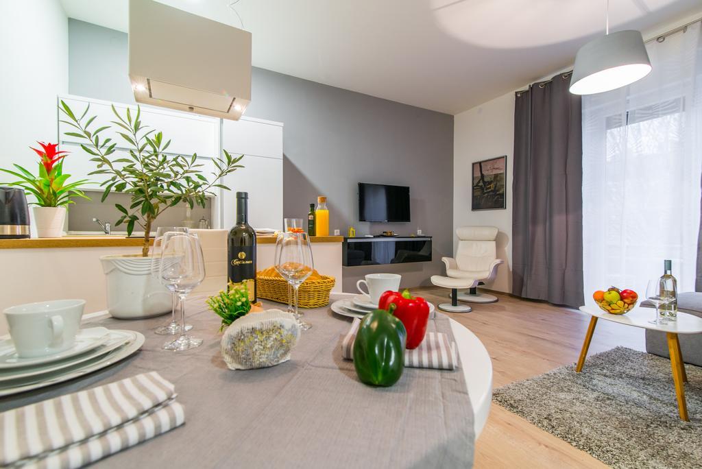 Polai Center Apartments المظهر الخارجي الصورة