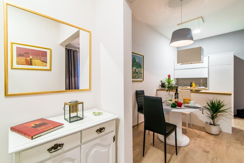 Polai Center Apartments المظهر الخارجي الصورة